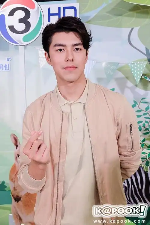 nine naphat siangsomboon的图片