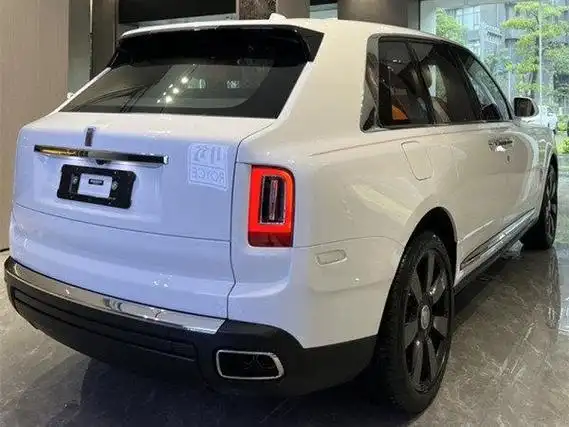 24款劳斯莱斯库里南超豪华suv现车到店多种外观内饰颜色可选