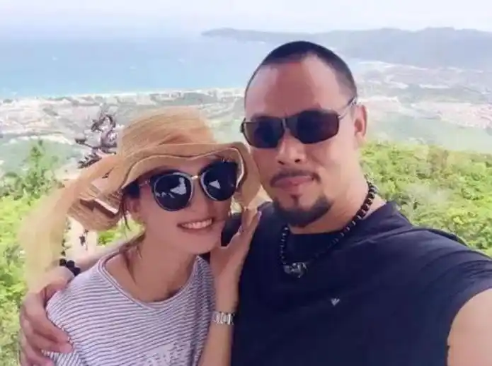 李汶桐的个人资料简介(李汶桐是哪里人) – 抖音库