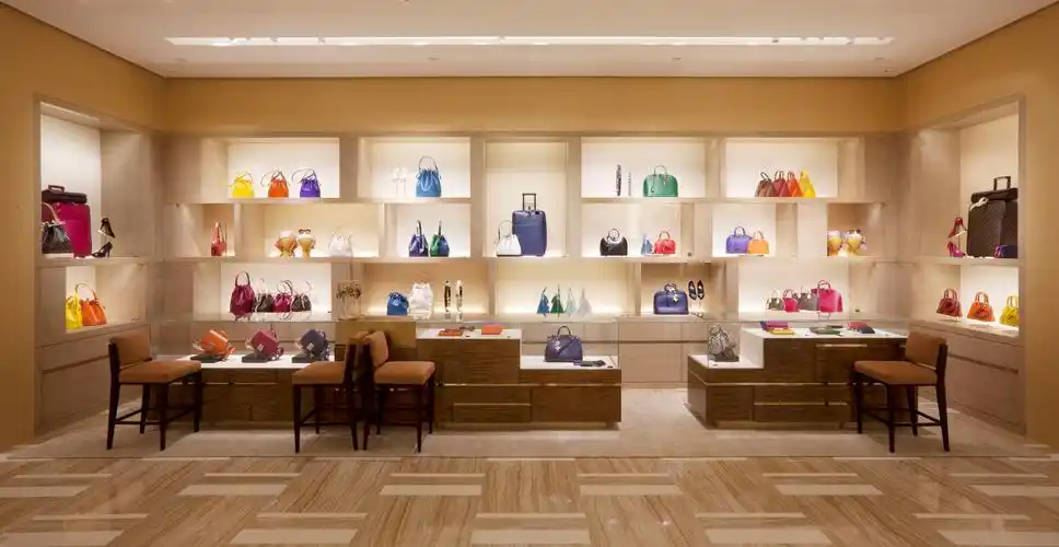 lv风尚旅途——于武汉新店,领略旅行中的奢华