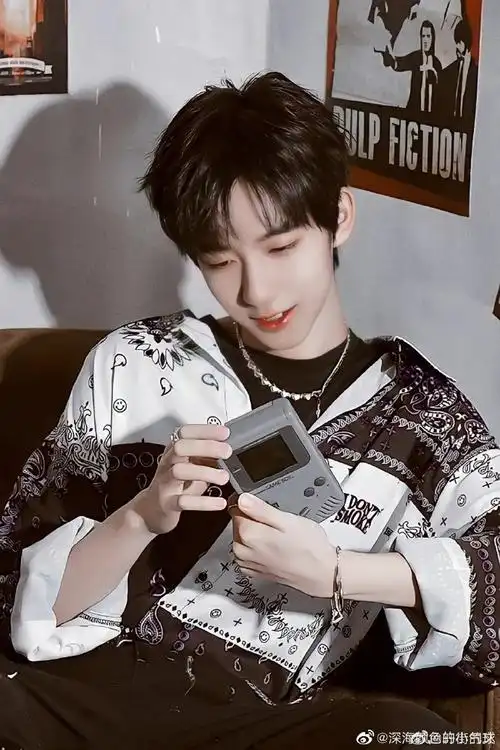 贺峻霖少年十七山海共期##贺峻霖