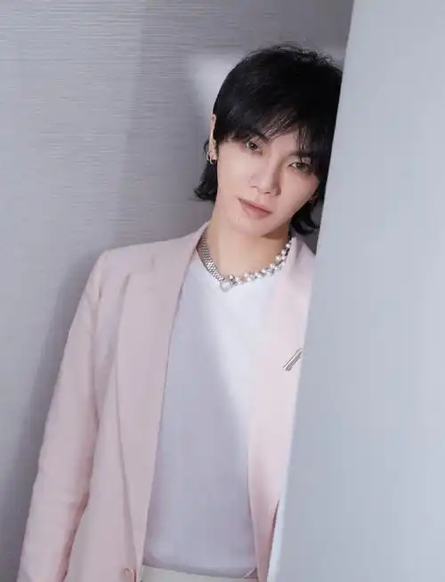 华晨宇##hcy##华晨宇和平精英品牌代言人##华晨宇2024向阳而生##2024