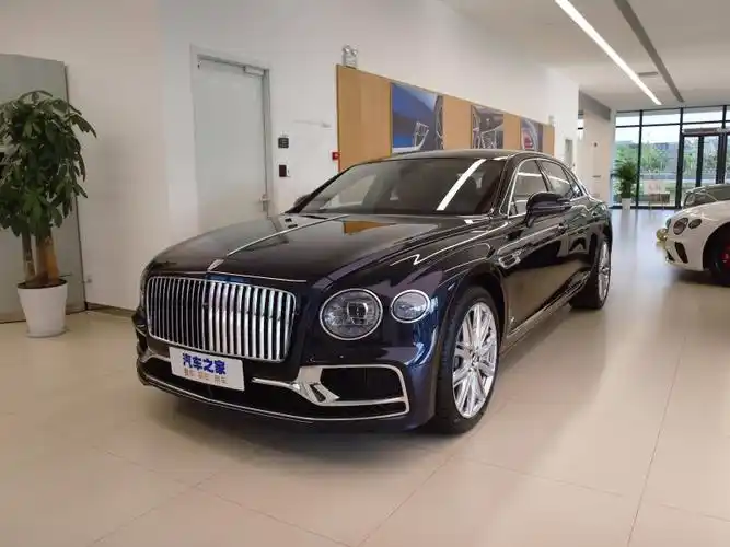 宾利 飞驰 2021款 4.0t v8 标准版