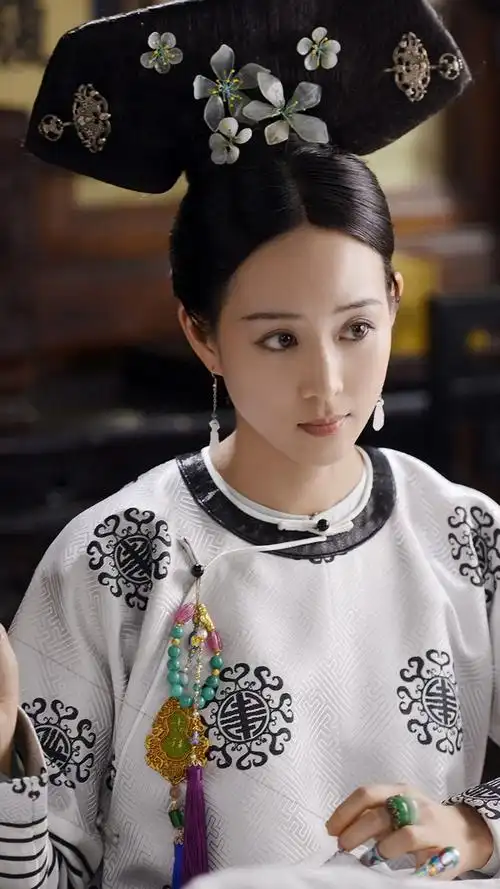 如懿传 珂里叶特·海兰/愉贵妃 张钧甯