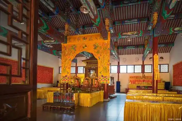 详述:佛堂摆放的位置及方向