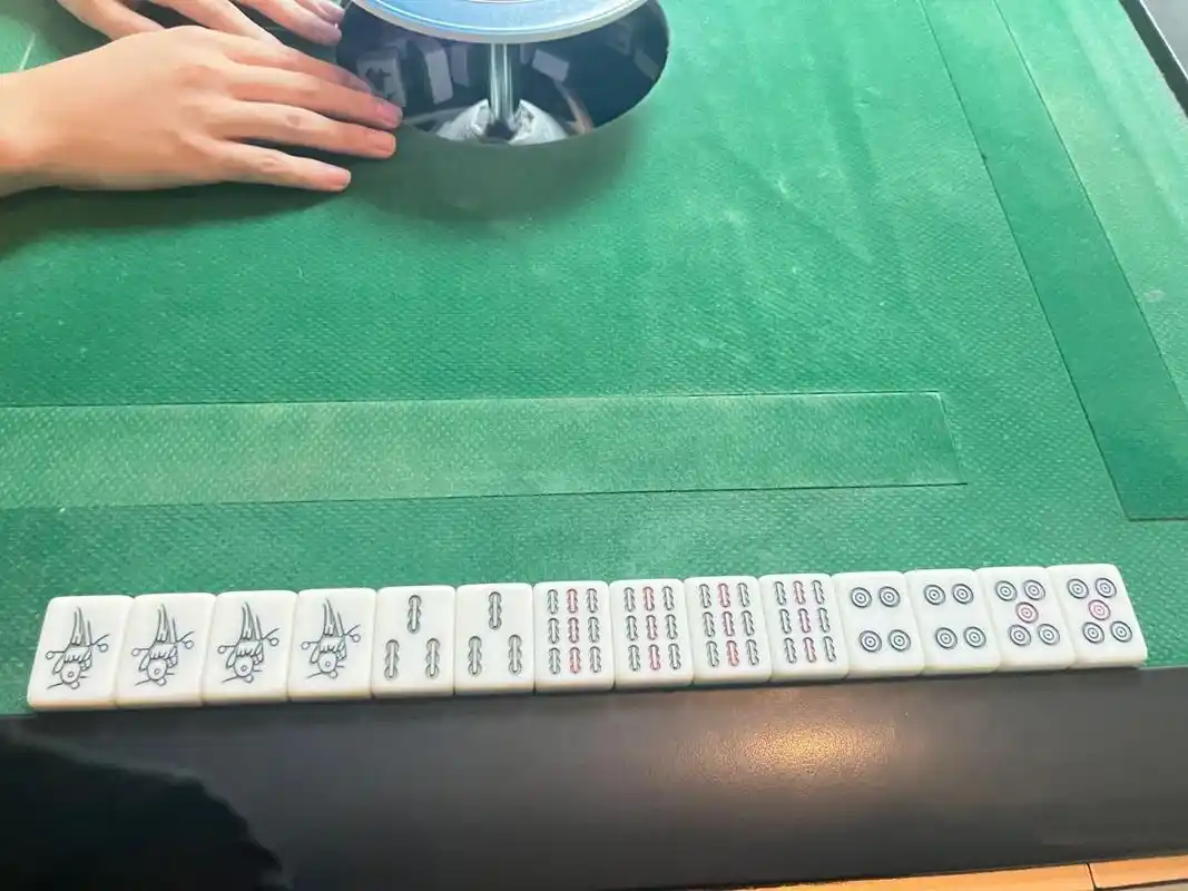 杭麻 庄上清双豪七 单吊九条给我摸上来了本来只想着摸白板做个豪七敲