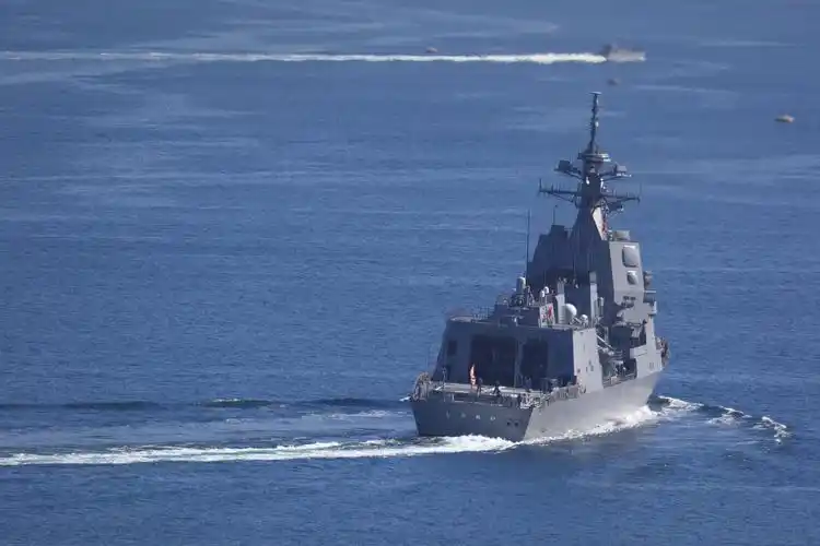 与055型大驱相比—朝日级驱逐舰的混合动力系统究竟怎样