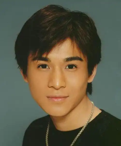 乔振宇个人资料,乔振宇简介(乔振宇:与王丽坤8年情断后)