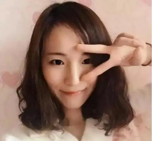 刘鑫改名刘暖曦,接受粉丝大赏,紧接着账号被封,真是大快人心!