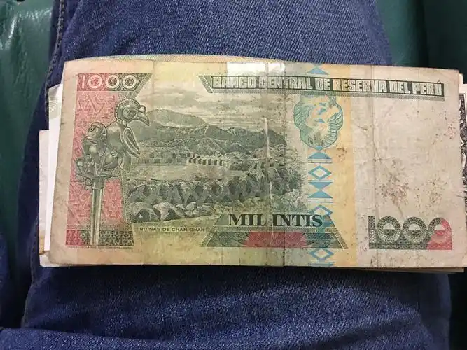 1988年b版1000元英镑值多少钱?有没有收藏价值?