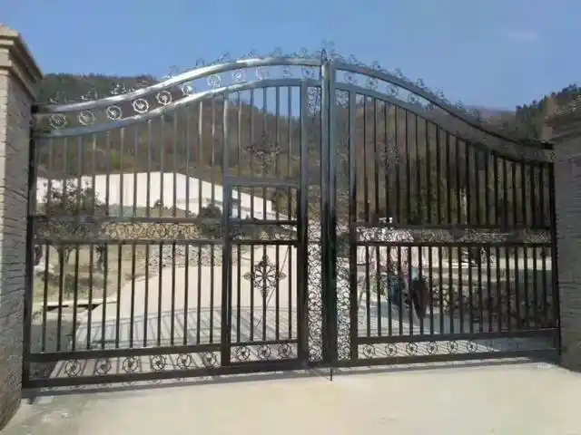 铁艺大门图片大全图册