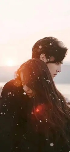 一见钟情太敷衍日久生情太苍白