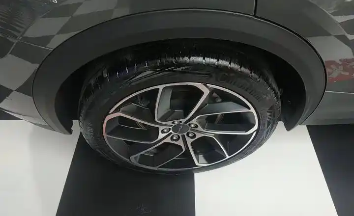 长春二手领克05 2020 款 2.0td 两驱耀halo 深灰色 - 小猪二手车