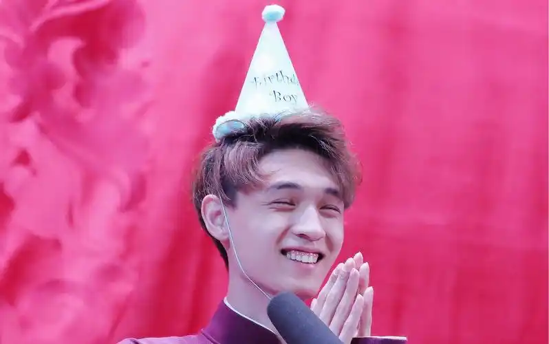 秦霄贤[17/35]_手机壁纸_电脑壁纸_桌面壁纸【图客网】