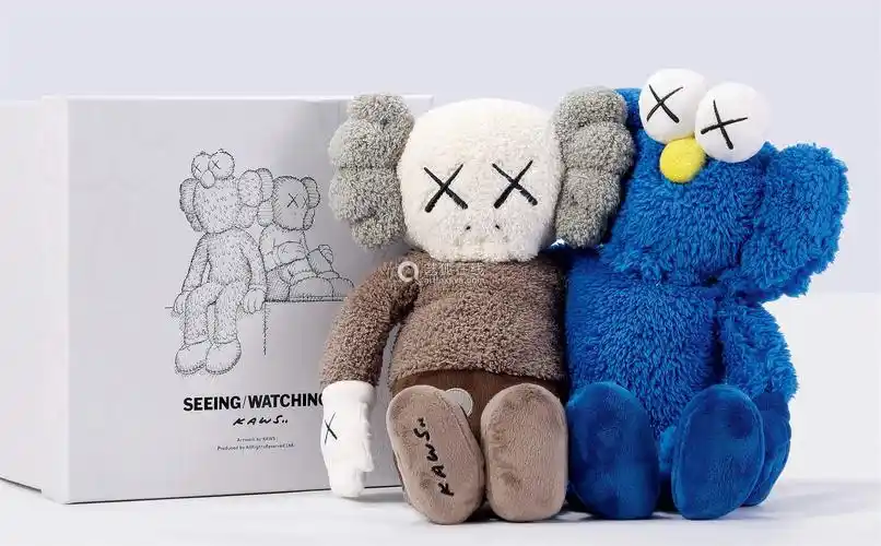 kaws seeing/watching限量大公仔