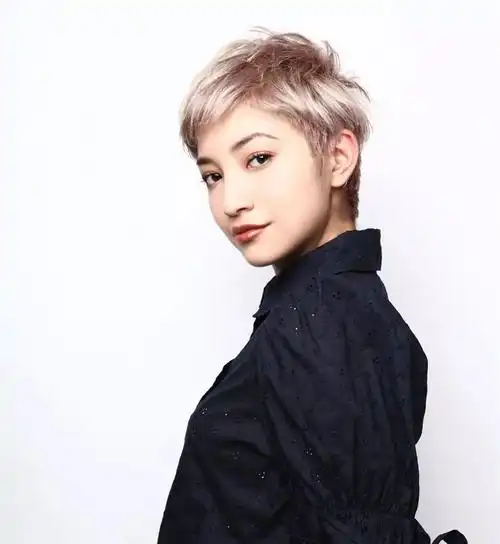 适合女生剪的个性帅气短发