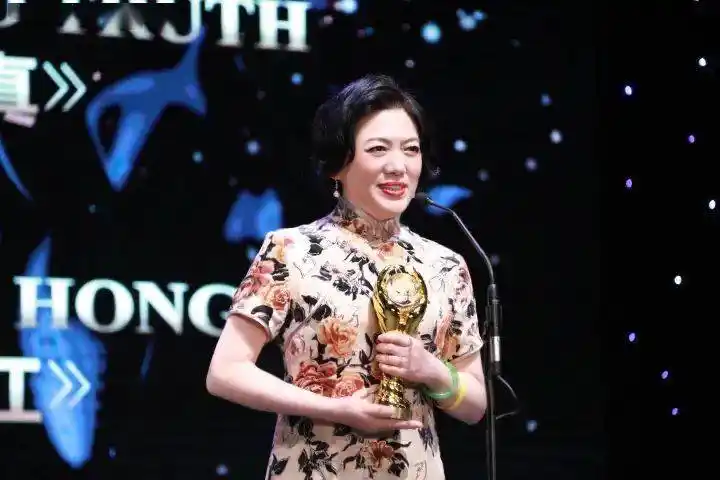 2020921最美文化人本期嘉宾王冠丽