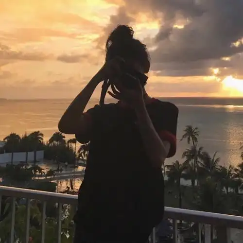 高清女生头像bygalee