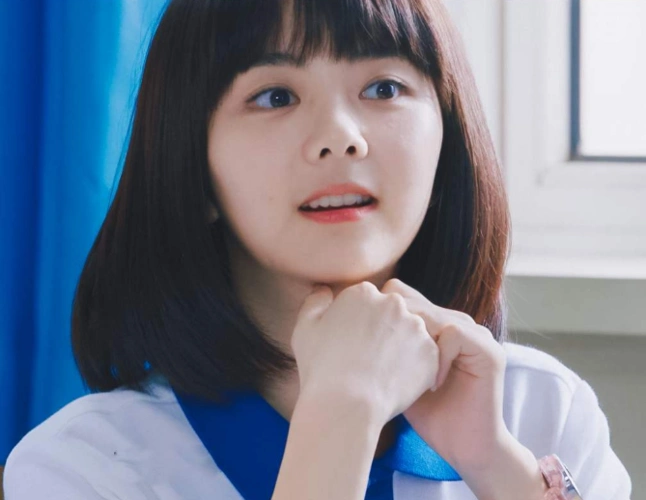 谭松韵:从耿耿到李尖尖,她为什么一直这么火