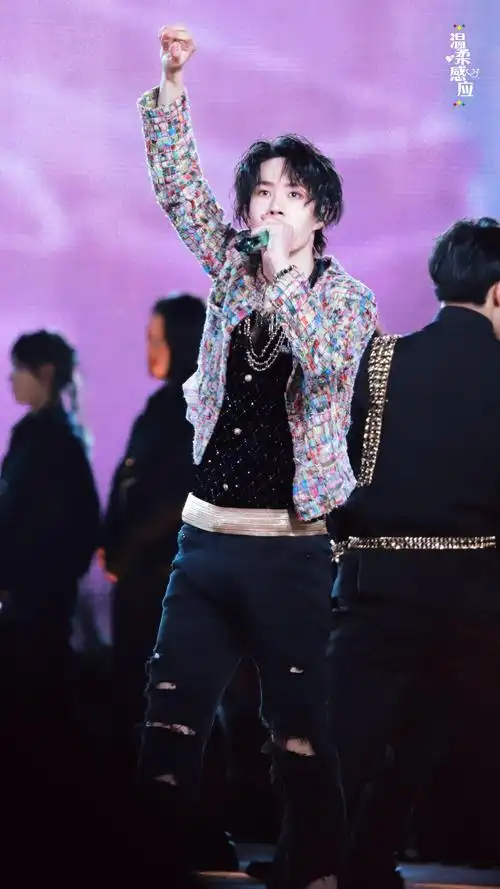 王一博20201231湖南卫视跨年演唱会