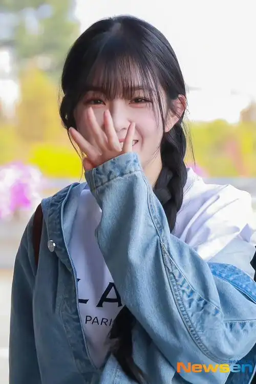 裴珠泫麻花辫好女高##裴珠泫麻花辫