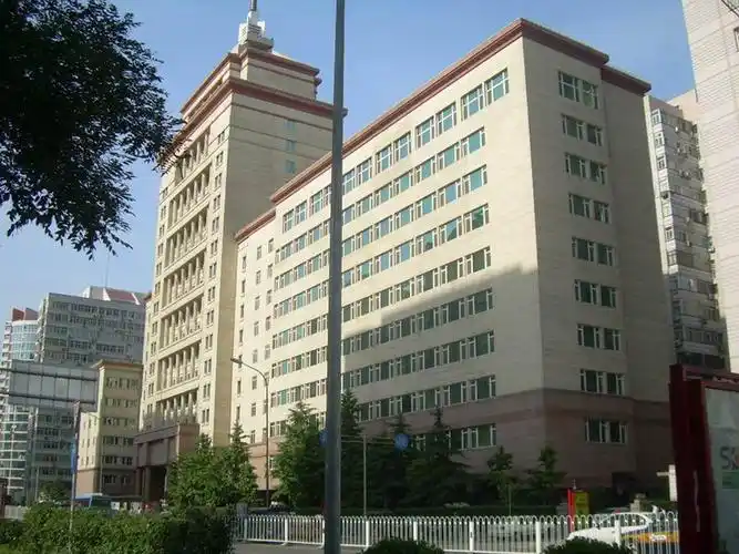 工商总局与阿里嘴炮升级 淘宝成立300人打假队