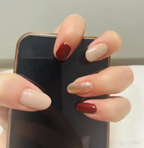 海底捞美甲97跟着做的款式好显白