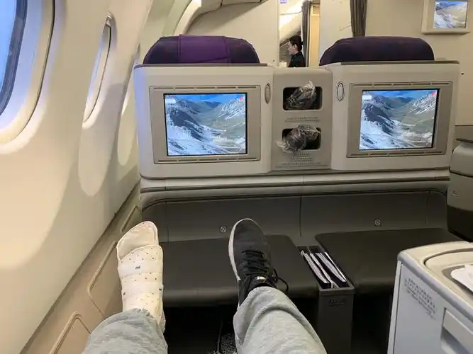 行动不便人士的ca1479国航332商务舱报告