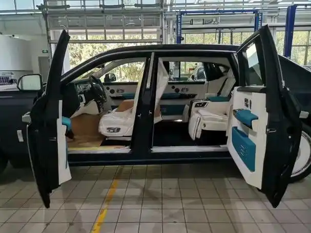 中规天津港劳斯莱斯幻影加长版现车实拍|内饰|奔驰