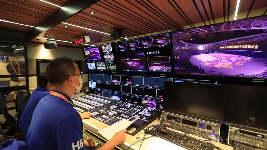 的工作区承担全运新闻的采集,制作,传输及前后方演播室的直播对接任务