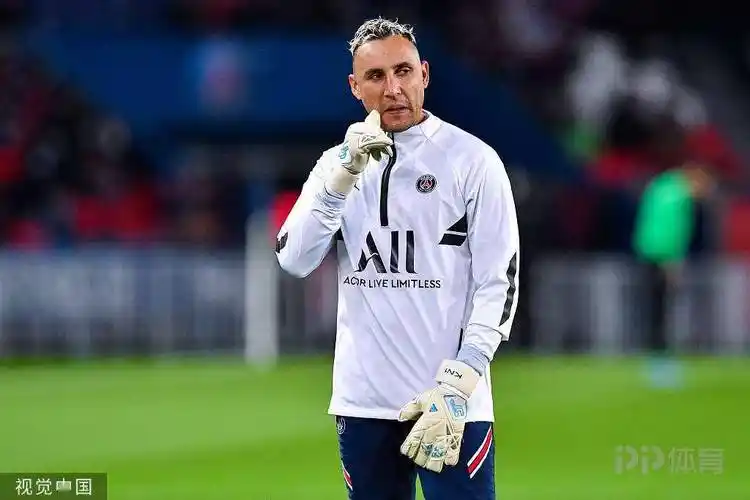 巴黎人报纳瓦斯重返训练场有望出战法国国家德比