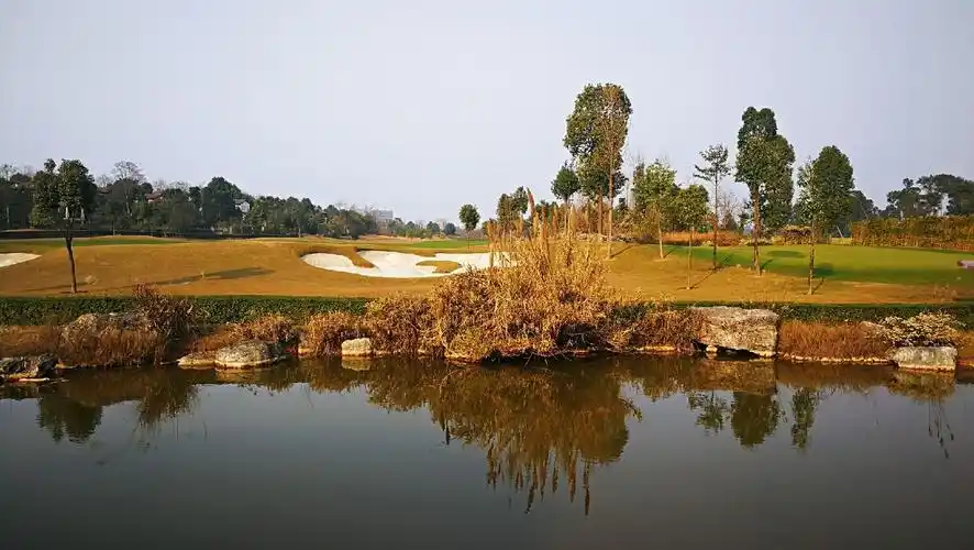 嘉年ceo度假酒店(蒲江大溪谷店)