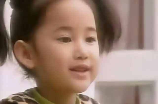 5岁那年,郭晓婷被《真情告白》剧组找到,给到的角色是女主小时候,长大