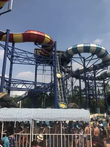 玛雅海滩水公园