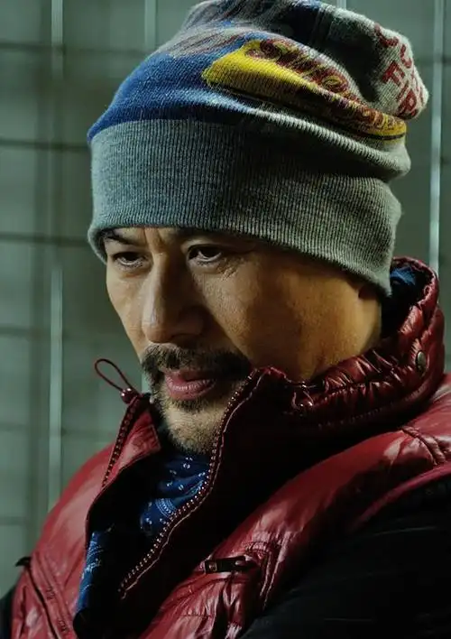 大恶人变老小孩,光头徐锦江突破网友认知,与电视形象逆差太大