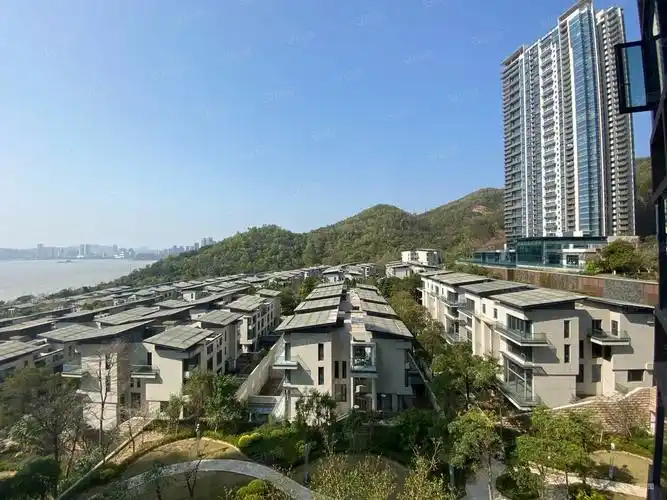 3米层高, 物业.中海银海湾