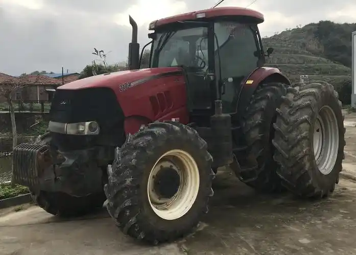 凯斯puma 2104拖拉机