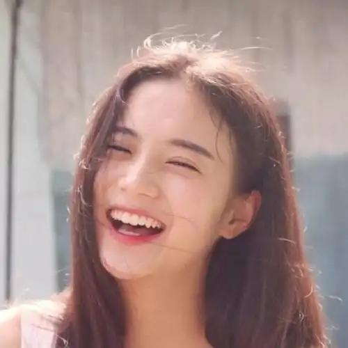 爱笑的女生运气都不会太差