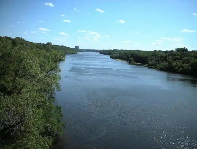 密西西比河是美利密西美国第一大河,与南美洲的坚第亚马孙河,非洲的