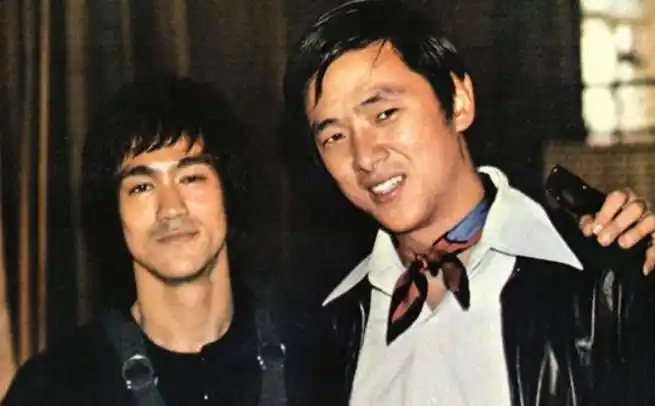 李小龙与王羽王羽转战台湾,晋级超级大佬也许是天性放荡不羁,王羽初到