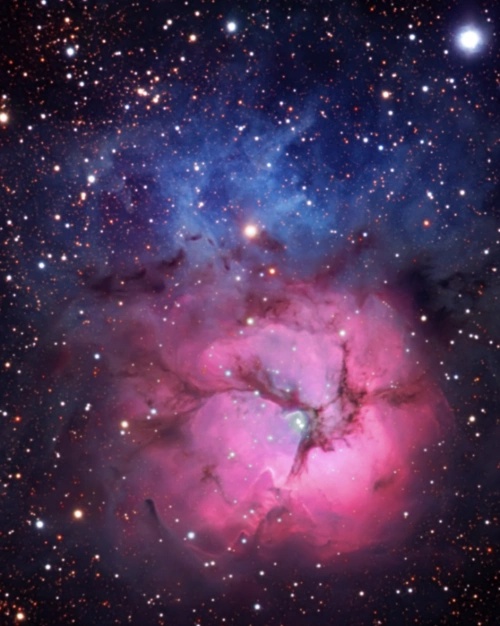 科学家拍摄的色彩绚丽的星云,浩渺的宇宙,人类是多么的渺小