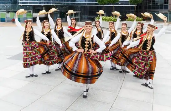 立陶宛传统女性服饰立陶宛传统服饰立陶宛传统男性服饰立陶宛传统婚礼