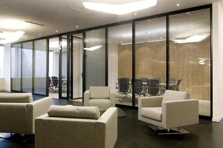 上海办公家具隔断厂家直销设计各种隔断-各种档次小楼床,员工办公工作