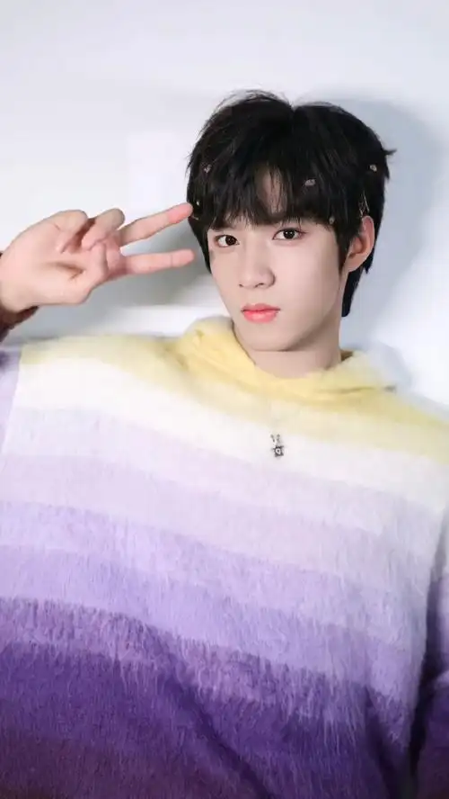 刘耀文 - 堆糖,美图壁纸兴趣社区