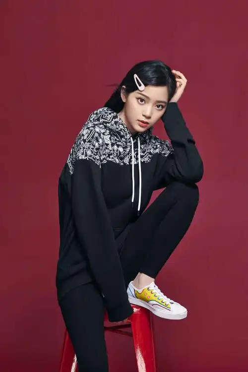 你们想要的鼠年converse cny!白敬亭,欧阳娜娜,张艺兴纷纷上脚