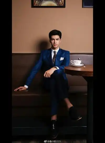 徐峰@徐峰jason(模特,演员)1.92米/水瓶座