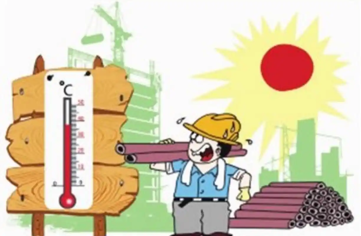 进入三伏天,天气高温高湿,这对室外作业的劳动者来说,着实是一场究