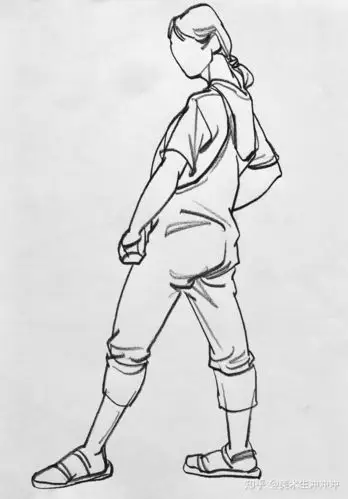 分享人物动态速写美术生必看建议收藏