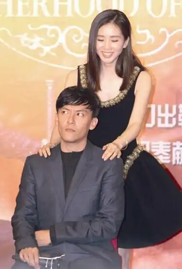 《绣春刀》中演情侣,刘诗诗"揭"张震的底.