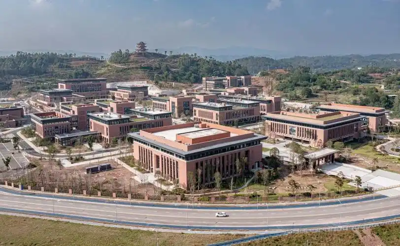 重庆中医药学院一期工程竣工计划明年开始招生